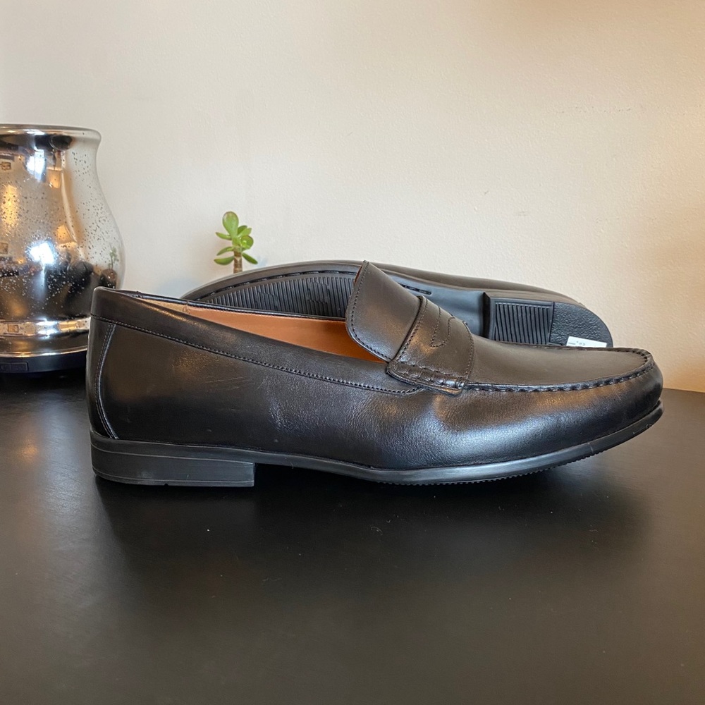 Clarks Claude Lane black loafer size 11